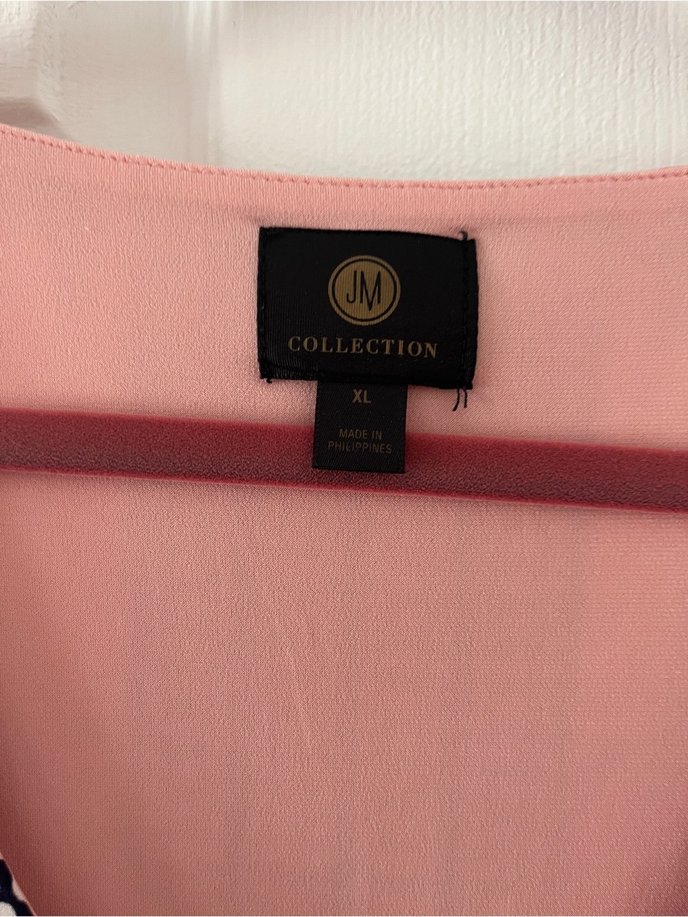 Jennifer Moore  Pink Floral V-Neck Tunic Top - Picture 2 of 7